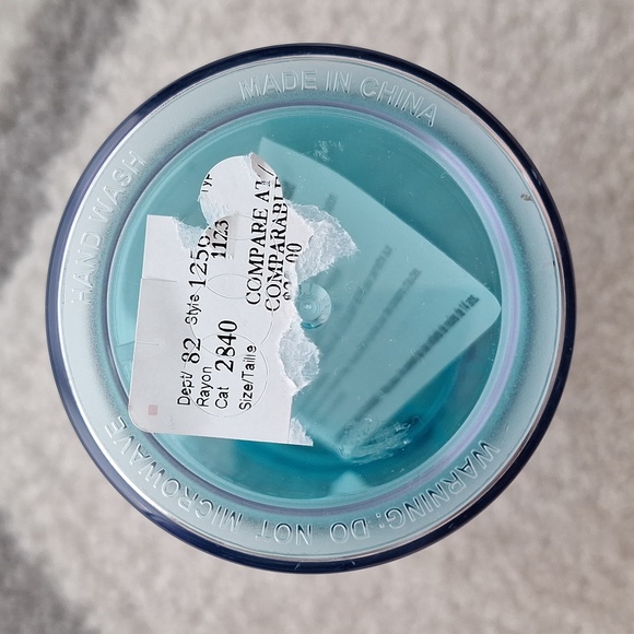 NEW Hello Kitty Sanrio Travel Cup - Picture 6 of 7